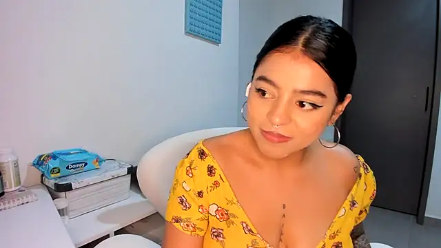 Naiara sex online show from March 2025 01:11:01 AM