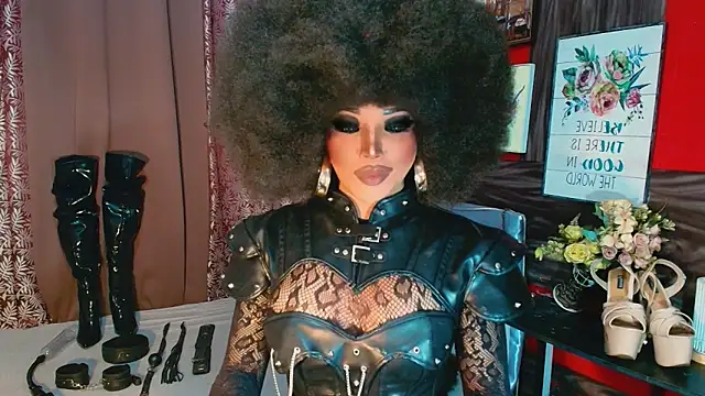 trixxielicious online show from December 2025 06:15:01 PM