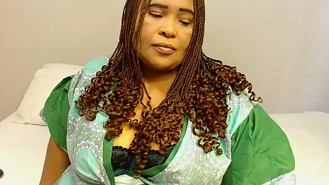 zandile online show from October 2025 12:13:02 PM