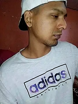 Sirius 5 online show from October 2025 04:45:01 AM