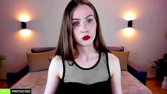 Snapshot of TheWoman__ chatting on October 2025 07:07:02 PM TheWoman online show from October 2025 07:07:02 PM