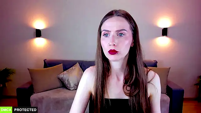 TheWoman   online show from March 2026 07:21:02 PM