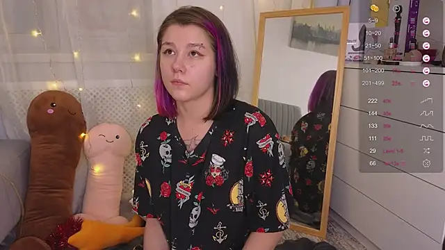 Mira Falls online show from January 2025 11:43:01 AM