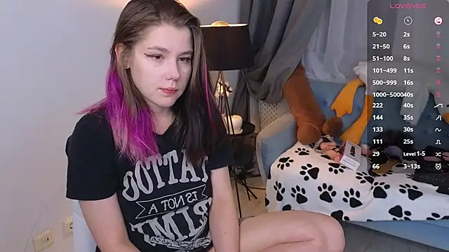 Mira Falls online show from October 2025 05:38:02 AM