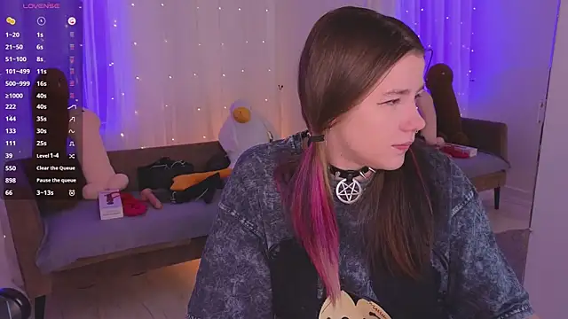 Mira Falls online show from March 2026 08:19:01 AM