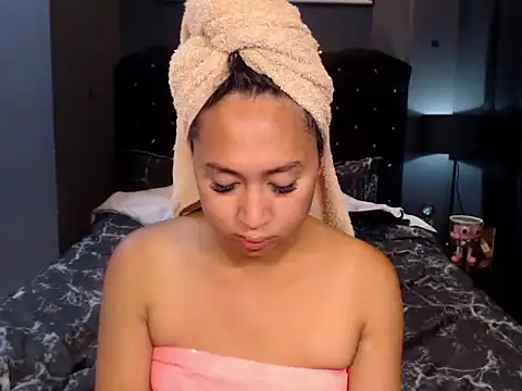 HOTTESTCANDYTS online show from April 2026 09:24:01 AM