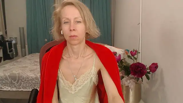 LuxuryNika online show from May 2026 06:09:01 PM