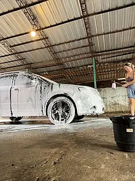 Gatitacarlita online show from December 2025 07:07:02 PM