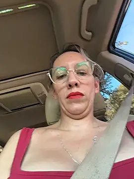 Gatitacarlita online show from April 2026 05:54:02 PM