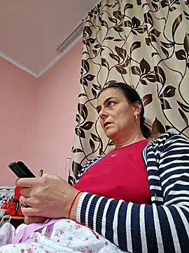 IsabelleCraft online show from March 2025 07:05:02 AM