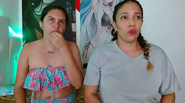 Bootycallhot online show from January 2025 07:22:01 PM