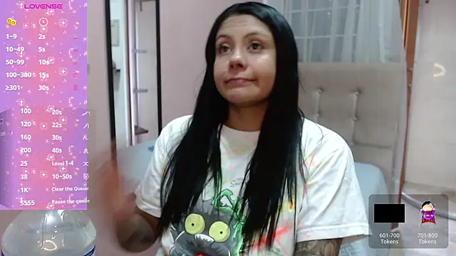 valevicious online show from December 2024 07:07:02 PM