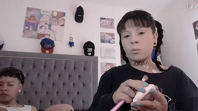 dulce maria x online show from January 2025 06:43:01 PM