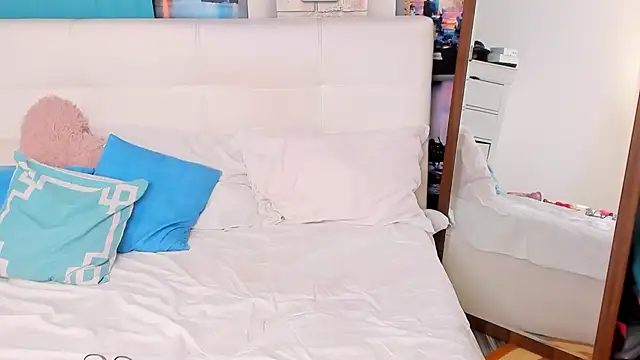 IvyHotFoxy online show from February 2025 01:54:02 PM