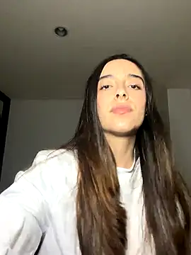 swrennn19 online show from October 2025 12:18:01 AM