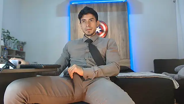 Snapshot of Andrew_4_ chatting on November 2025 04:39:02 AM Andrew 4 online show from November 2025 04:39:02 AM