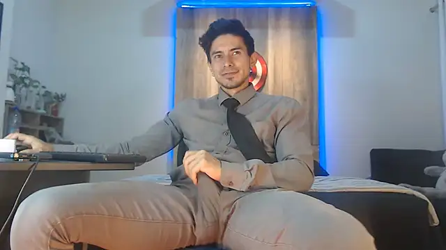 Snapshot of Andrew_4_ chatting on November 2025 03:31:01 AM Andrew 4 online show from November 2025 03:31:01 AM