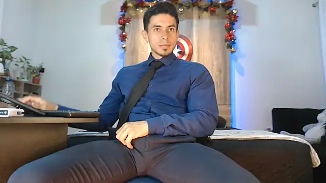 Snapshot of Andrew_4_ chatting on December 2025 02:05:02 AM Andrew 4 online show from December 2025 02:05:02 AM