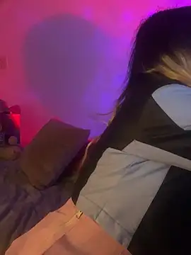 Snapshot of BA_BYY chatting on March 2025 05:13:02 AM BA BYY online show from March 2025 05:13:02 AM