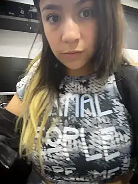 Snapshot of BA_BYY chatting on January 2026 04:12:02 PM BA BYY online show from January 2026 04:12:02 PM