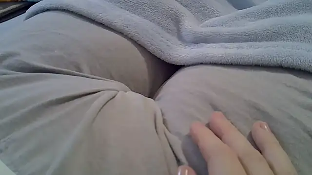 perescam online show from September 2025 06:29:02 PM