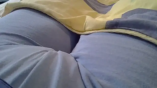 perescam online show from December 2025 04:05:01 PM