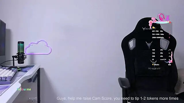 SkyqueenI online show from October 2025 08:37:01 AM