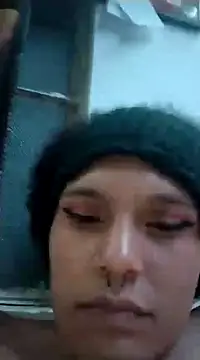 Snapshot of LUNAdeMARTE chatting on January 2025 04:27:02 AM LUNAdeMARTE online show from January 2025 04:27:02 AM