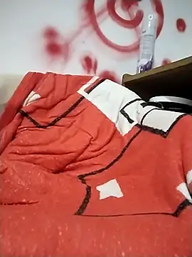 Snapshot of LUNAdeMARTE chatting on March 2025 03:05:02 AM LUNAdeMARTE online show from March 2025 03:05:02 AM