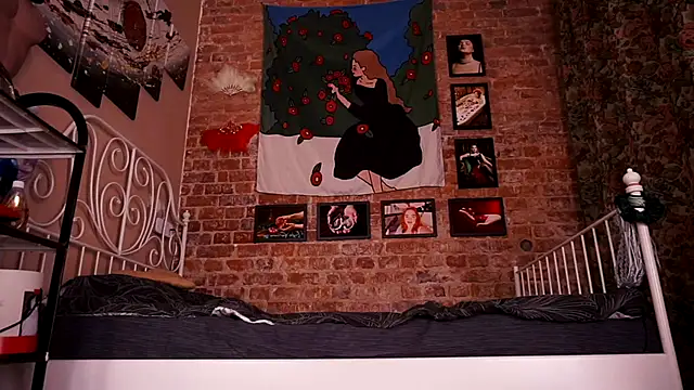 Evelively online show from November 2025 03:06:01 AM