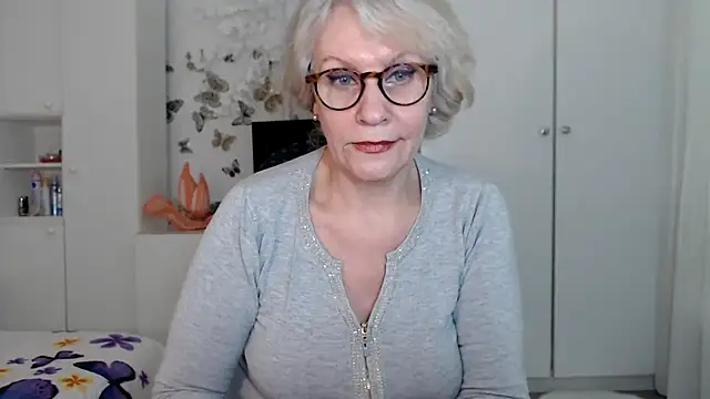 Ghertrude52 online show from March 2025 04:50:02 AM