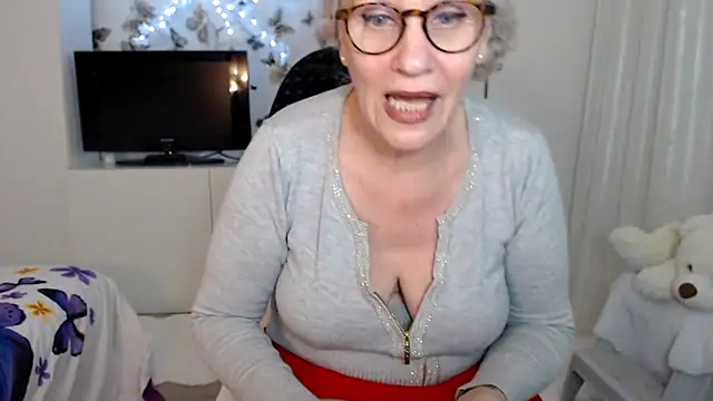 Ghertrude52 online show from March 2025 07:13:02 AM