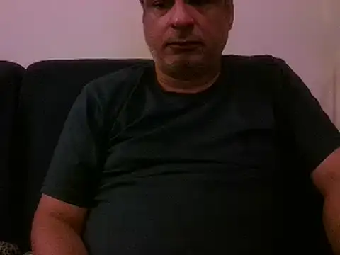 Snapshot of desipapaxxx chatting on February 2025 05:20:01 PM desipapaxxx online show from February 2025 05:20:01 PM