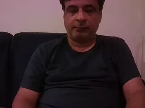 Snapshot of desipapaxxx chatting on February 2025 02:15:01 AM desipapaxxx online show from February 2025 02:15:01 AM