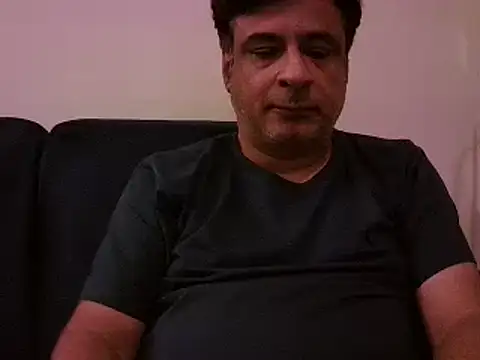 Snapshot of desipapaxxx chatting on February 2025 07:59:02 PM desipapaxxx online show from February 2025 07:59:02 PM