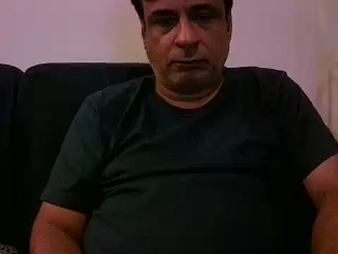 Snapshot of desipapaxxx chatting on February 2025 07:38:02 PM desipapaxxx online show from February 2025 07:38:02 PM