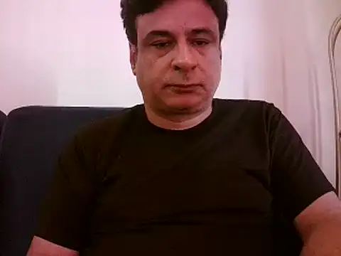 Snapshot of desipapaxxx chatting on March 2025 05:12:01 AM desipapaxxx online show from March 2025 05:12:01 AM