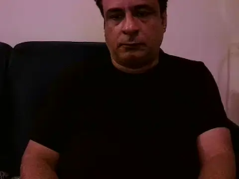 Snapshot of desipapaxxx chatting on March 2025 03:59:01 PM desipapaxxx online show from March 2025 03:59:01 PM