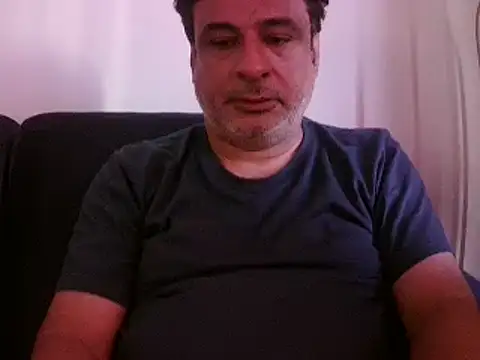 Snapshot of desipapaxxx chatting on March 2025 04:19:01 AM desipapaxxx online show from March 2025 04:19:01 AM