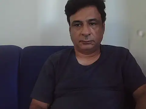 Snapshot of desipapaxxx chatting on November 2025 04:33:02 AM desipapaxxx online show from November 2025 04:33:02 AM