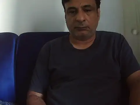 Snapshot of desipapaxxx chatting on November 2025 03:37:02 AM desipapaxxx online show from November 2025 03:37:02 AM