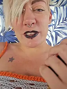 PinkTheHawk online show from February 2025 10:41:01 PM