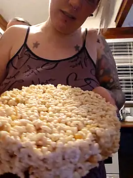 PinkTheHawk online show from September 2025 12:30:01 PM