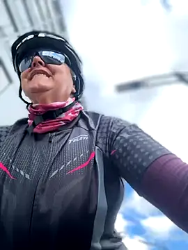 emma tour online show from December 2025 02:55:01 PM