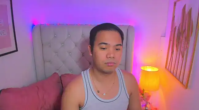 AsianZero online show from March 2025 06:26:02 PM