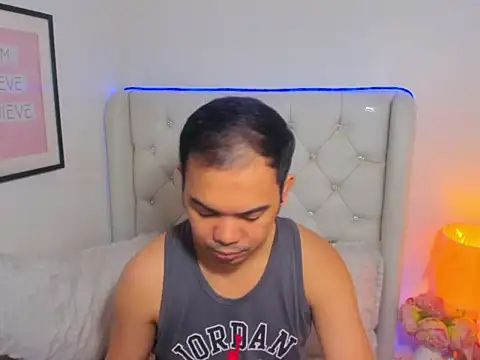 AsianZero online show from March 2026 05:38:01 PM