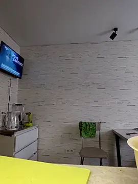 Snapshot of EvaXOAir chatting on September 2025 05:02:02 AM EvaXOAir online show from September 2025 05:02:02 AM