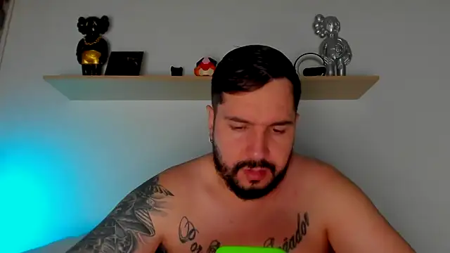 camilo restrepo21 online show from March 2025 11:32:02 PM