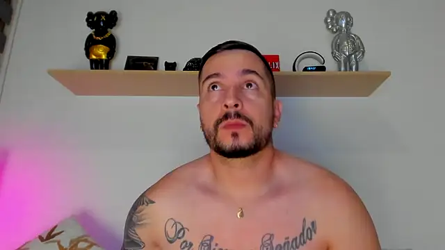 camilo restrepo21 online show from September 2025 12:37:02 AM