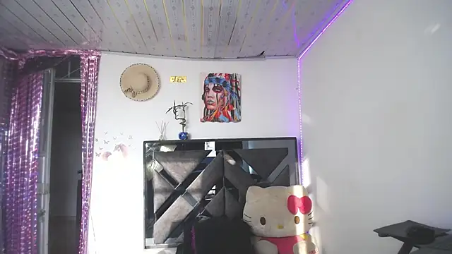 Salo hot04 online show from March 2025 09:53:02 PM